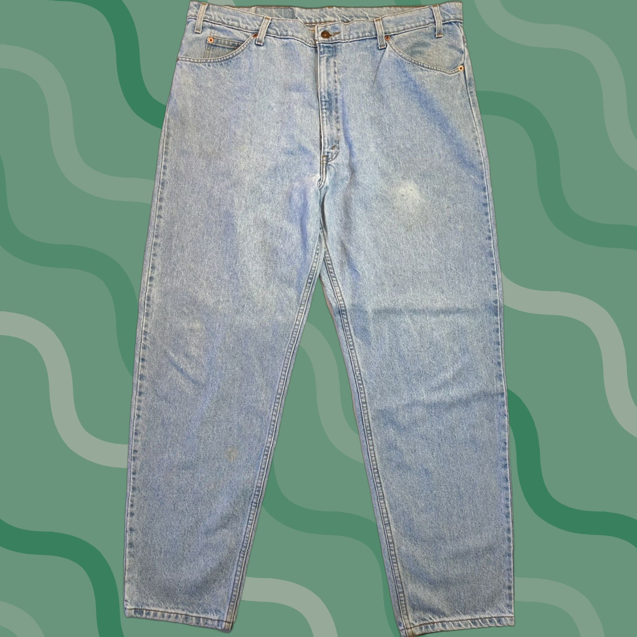 Levi's VINTAGE Levi's 550 Jeans - Denim - 42x32 - Relaxed Taper Fit - Orange Tab - 90s Era Mens Blue Denim Jeans Size US 42 / EU 58 - 1 Thumbnail