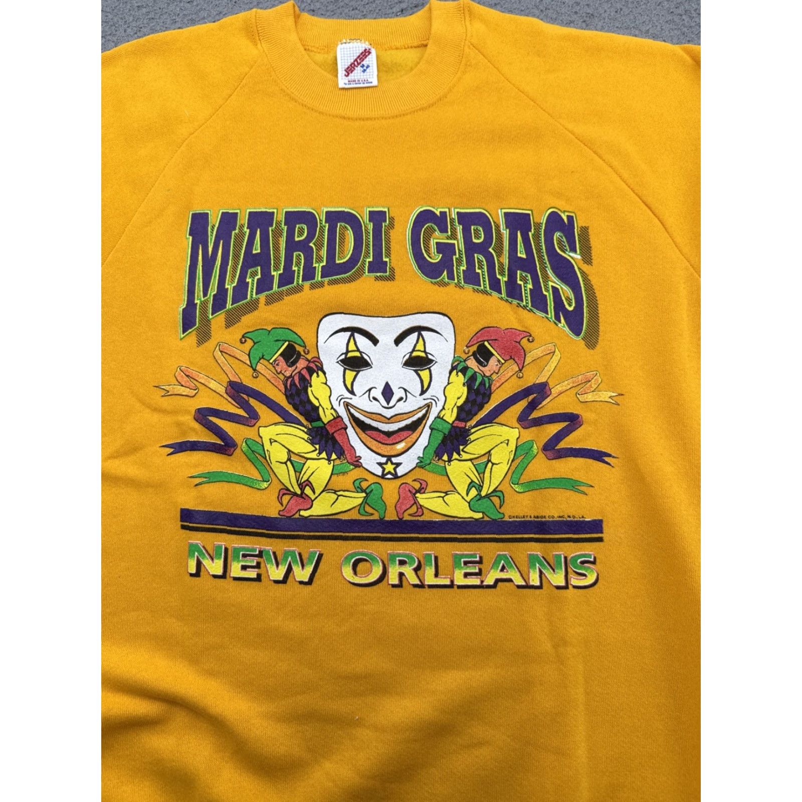 Jerzees VINTAGE Mardi Gras USA Jerzees Sweatshirt Raglan 90s Yellow M Adult Unisex Shirts? Size US M / EU 48-50 / 2 - 2 Thumbnail