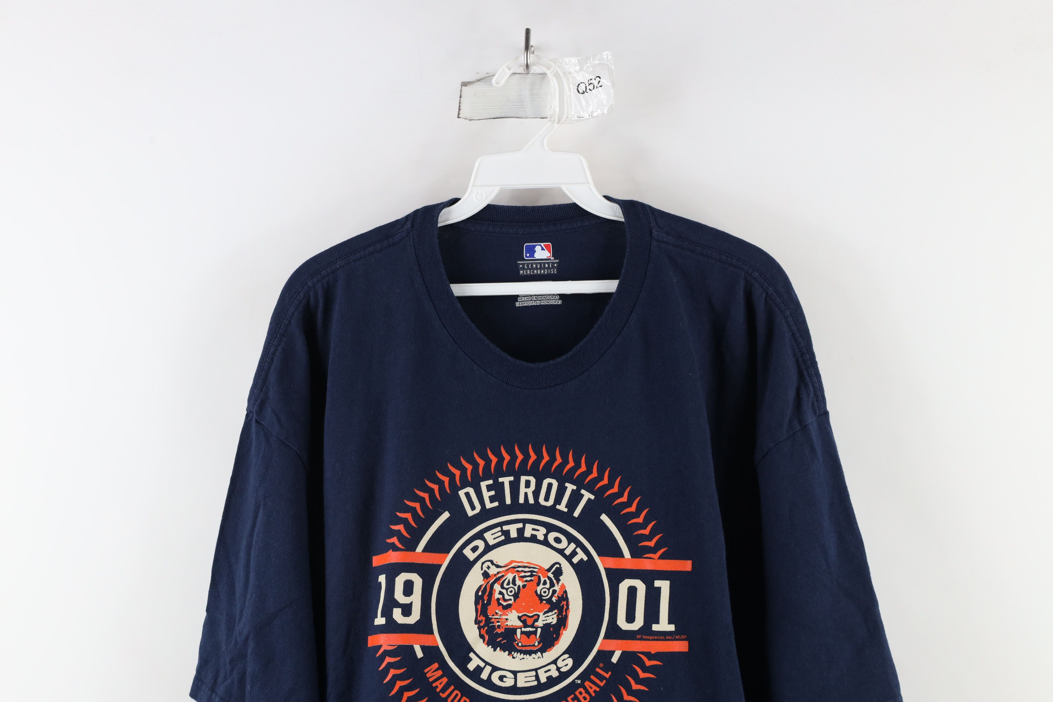 Vintage Vintage Y2K Detroit Tigers Baseball Short Sleeve T-Shirt Size US XXL / EU 58 / 5 - 2 Thumbnail