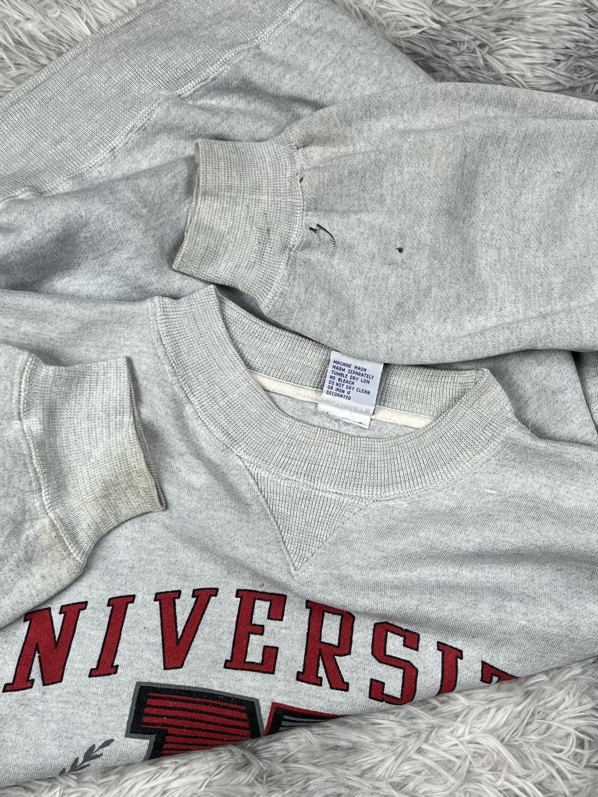 Japanese Brand Vintage 90s University of Nebraska Sweatshirt Size US L / EU 52-54 / 3 - 9 Thumbnail