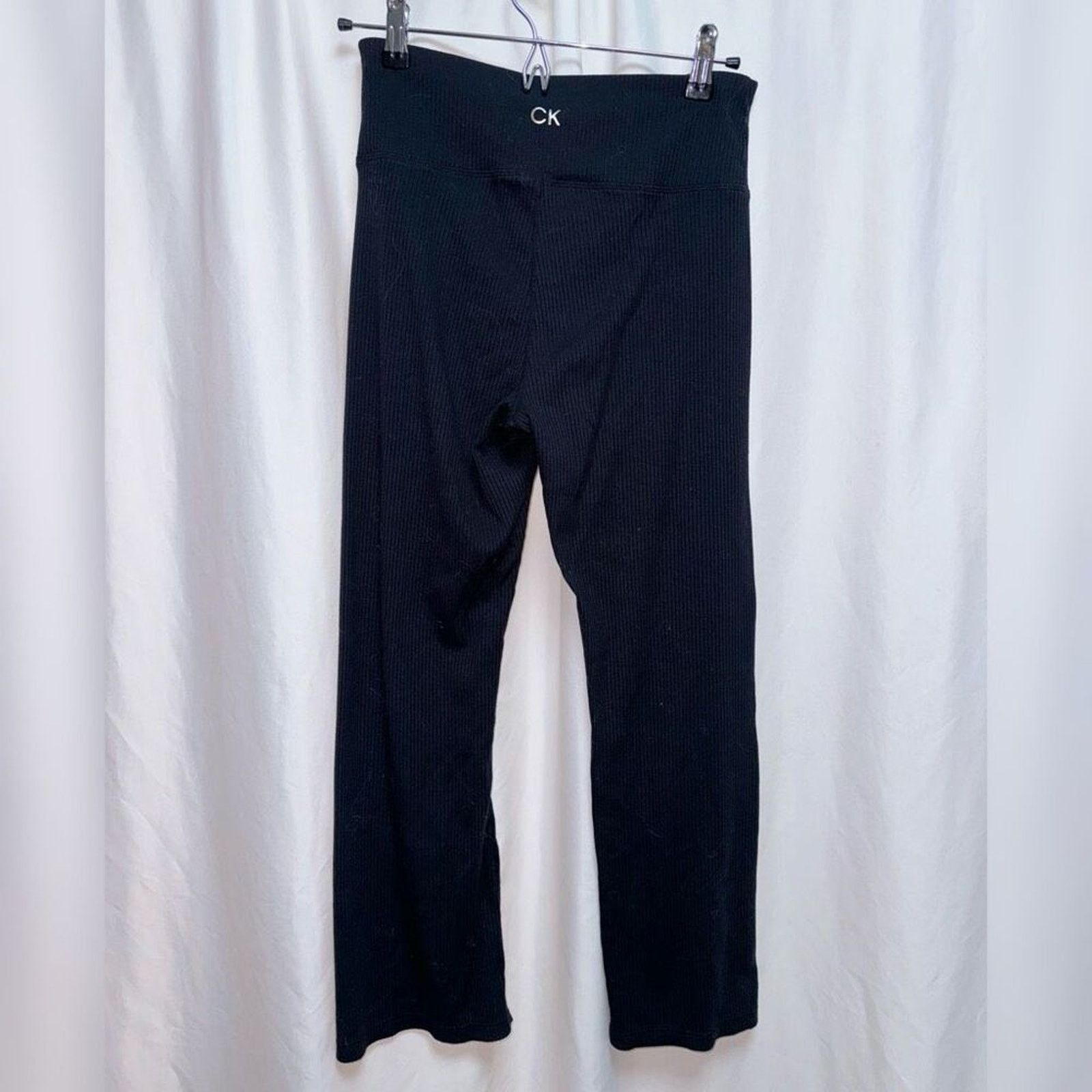 Calvin Klein Calvin Klein Black Ribbed Cropped Lounge Pants | Sz S Size 27" / US 4 / IT 40 - 5 Thumbnail