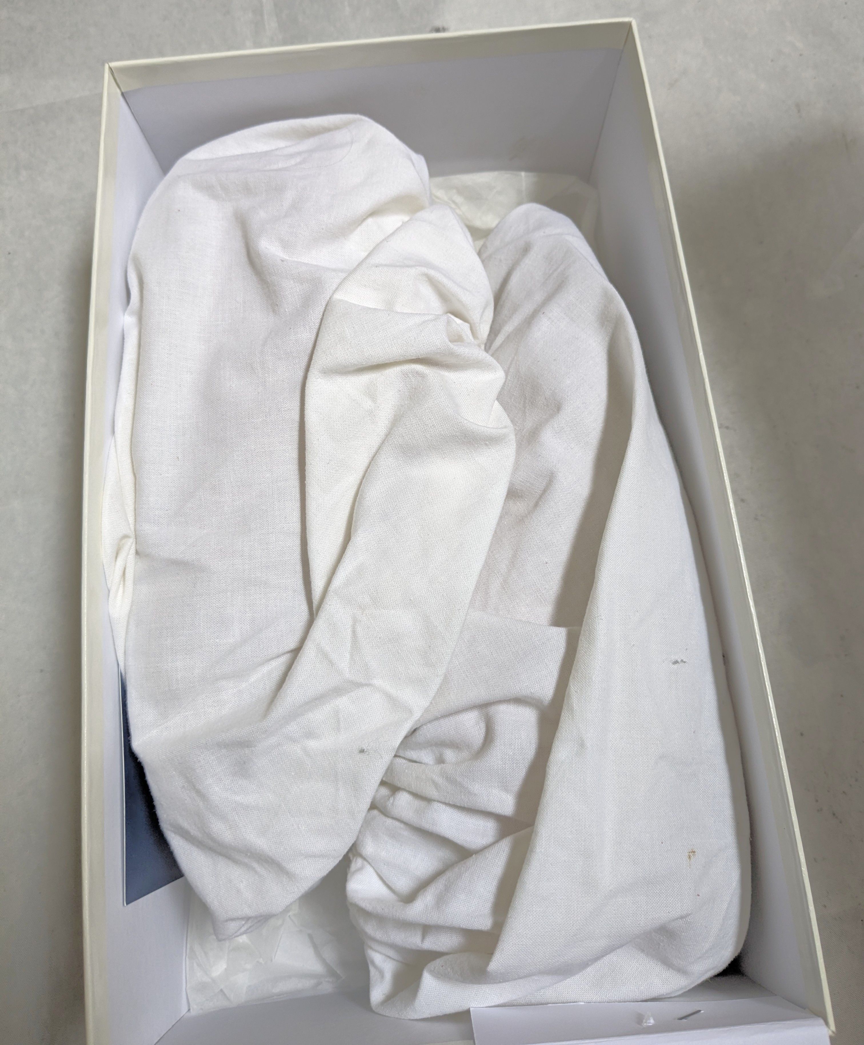 Maison Margiela Maison Margiela Replica GAT Red Paint Splatter 9 42 Gum Low Size US 9 / EU 42 - 19 Thumbnail