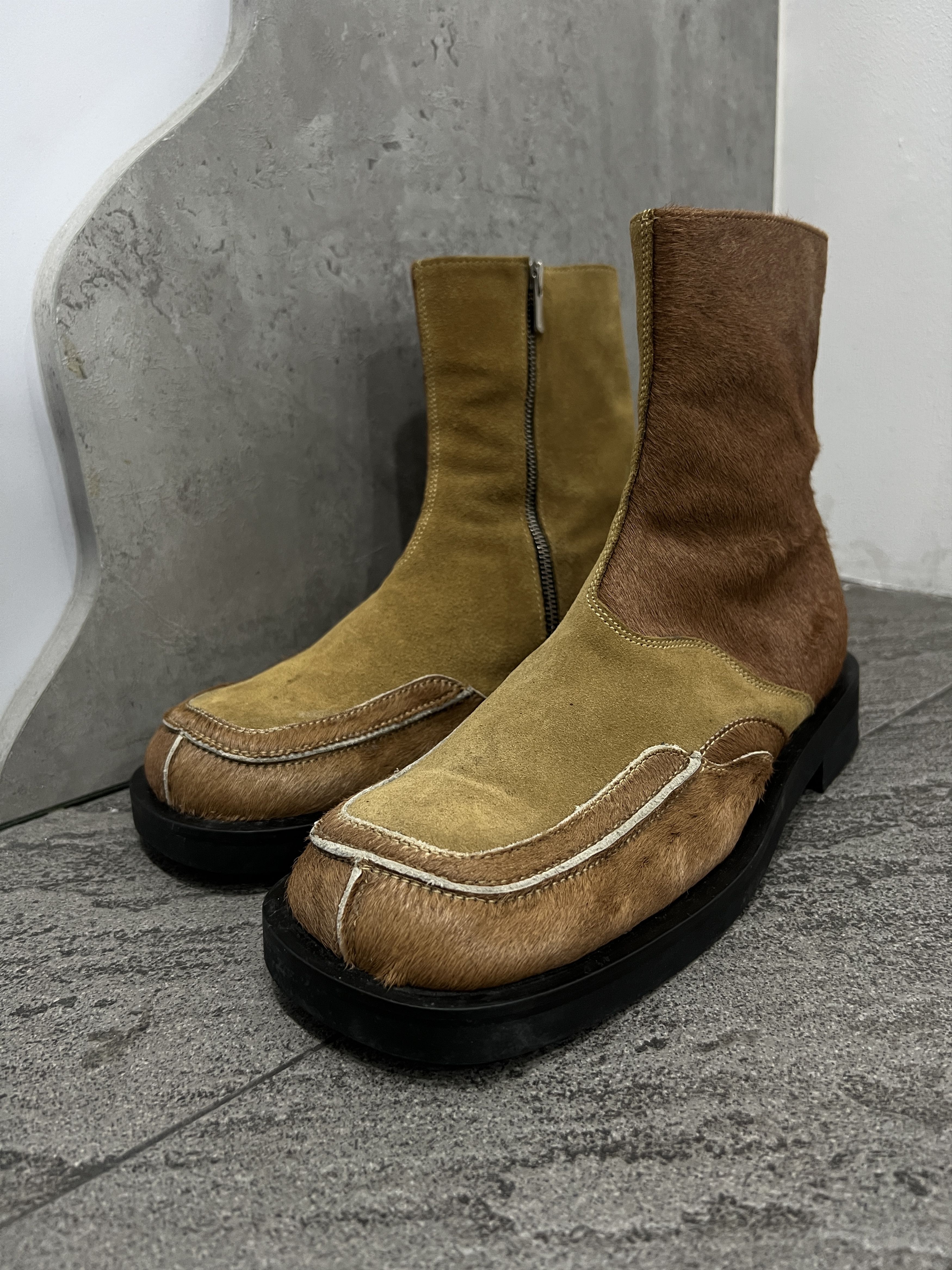 Andersson Bell Andersson Bell Hairy Leather Zip Boots EU41 Size US 8 / EU 41 - 1 Thumbnail