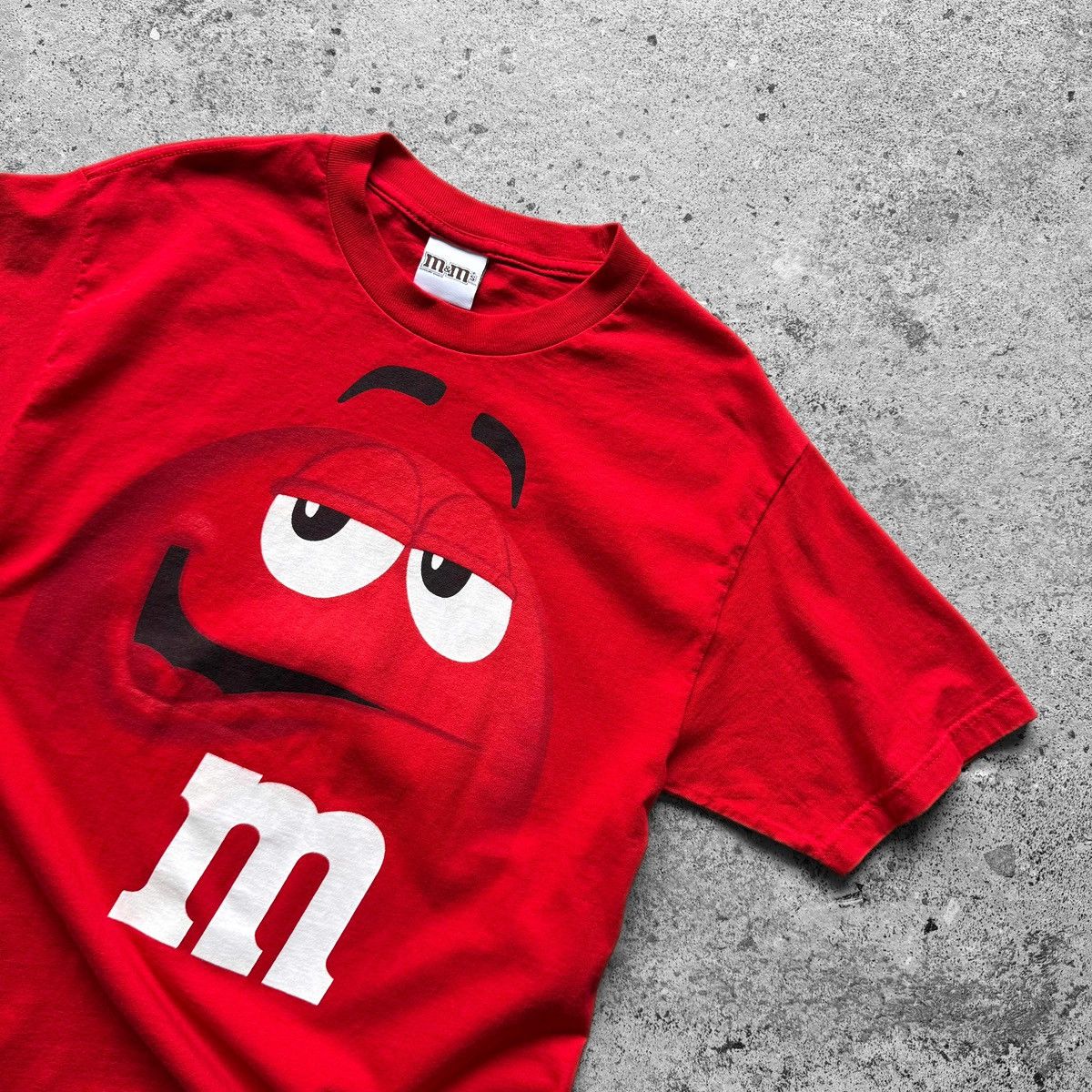 Vintage M&Ms Mens Red Big Face Graphic Character Promo T-Shirt Size US M / EU 48-50 / 2 - 3 Thumbnail