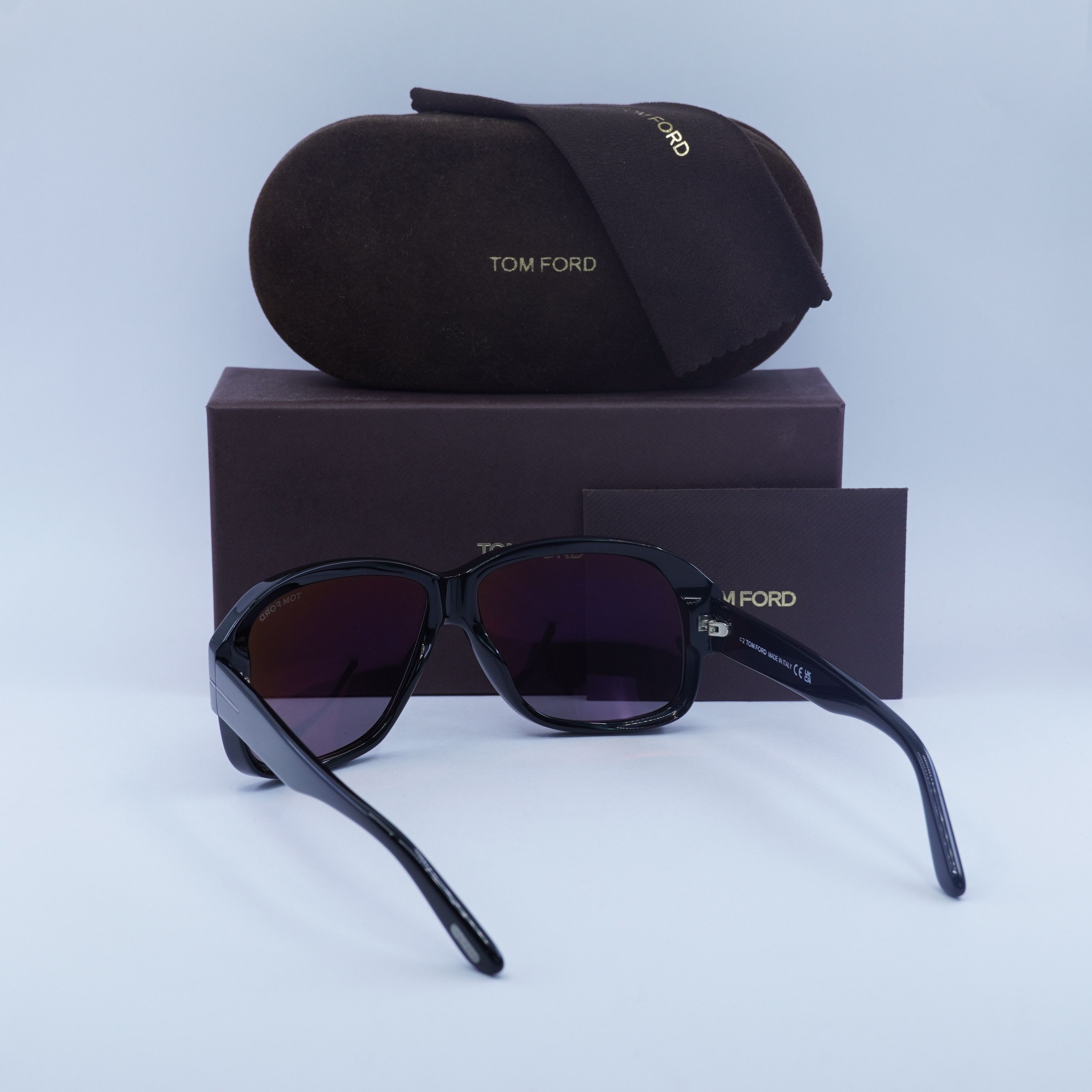 Tom Ford New Tom Ford Lyle FT0837-N 01C Sunglasses Black Square Frame Size ONE SIZE - 10 Thumbnail