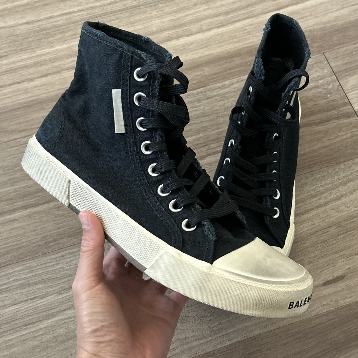Balenciaga Balenciaga Paris ‘Destroyed Black’ Highs sz 7M Size US 7 / EU 40 - 1 Thumbnail