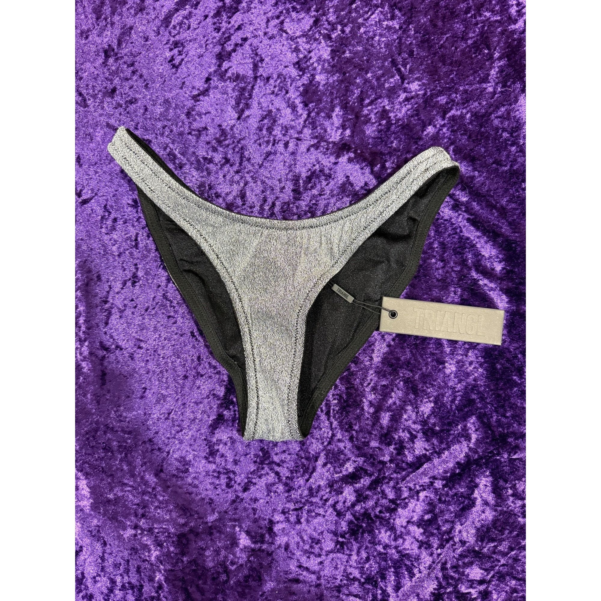 Triangl Black shimmer triangle bottoms Size 25" / US 0 / IT 36 - 1 Thumbnail