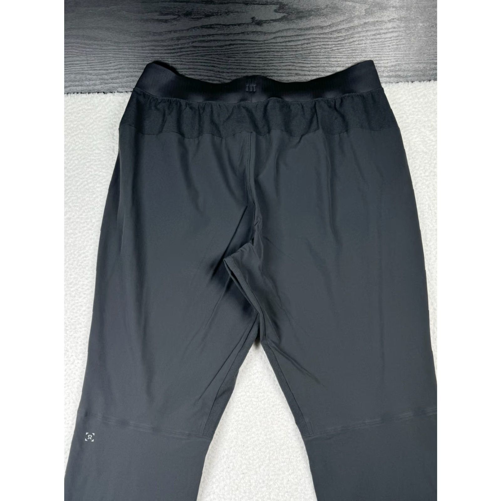 Lululemon Lululemon Surge Pants Skinny Joggers Gray Large Men Size US 33 - 7 Thumbnail