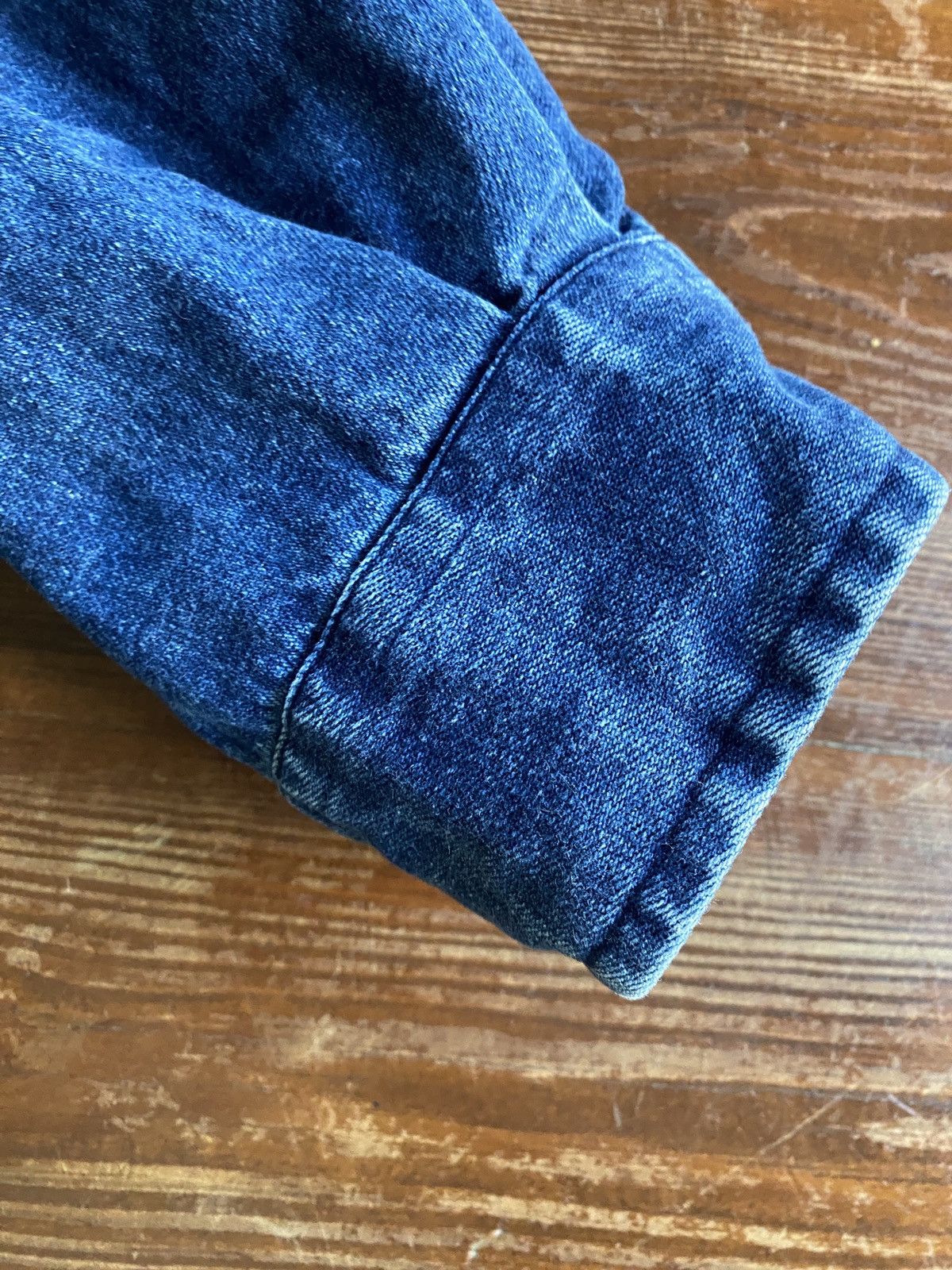 Tommy Hilfiger Vintage 90’s Tommy Hilfiger Jeans Long Sleeve Button Up Size US L / EU 52-54 / 3 - 14 Thumbnail