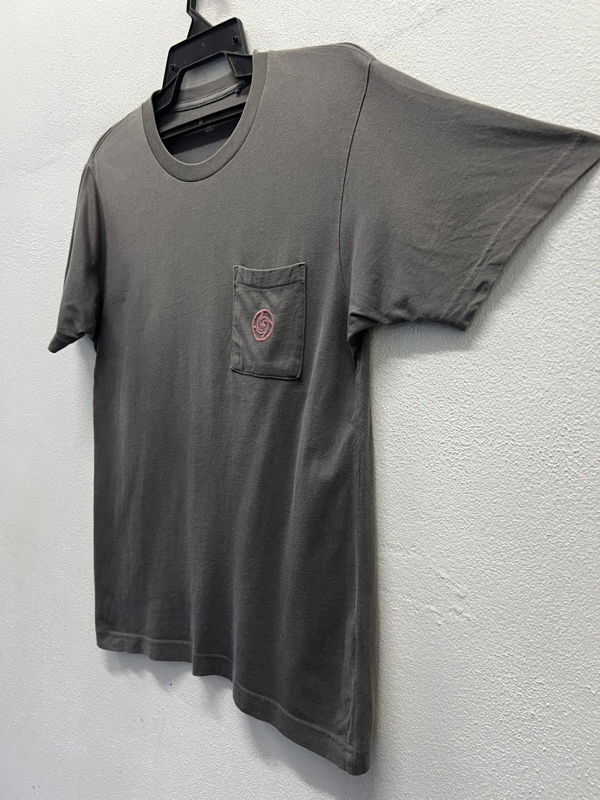 Anime × Uniqlo UNIQLO JUJUTSU KAISEN HIGH SCHOOL TOKYO KYOTO SHIRT Size US S / EU 44-46 / 1 - 6 Thumbnail