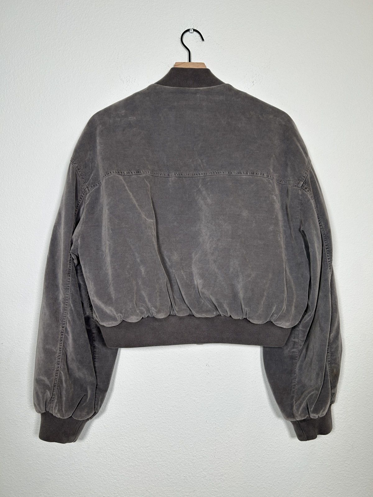 Blumarine FW24 Velour Cargo Cropped Bomber Size M / US 6-8 / IT 42-44 - 3 Thumbnail