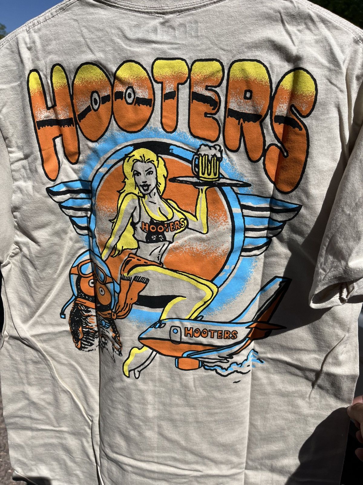 Other HOOTERS TEE Size US L / EU 52-54 / 3 - 4 Thumbnail
