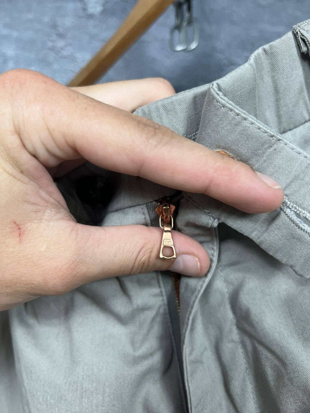 Private White V.C. Private White V.C Classic Cotton Chino Pants Size US 34 / EU 50 - 8 Thumbnail