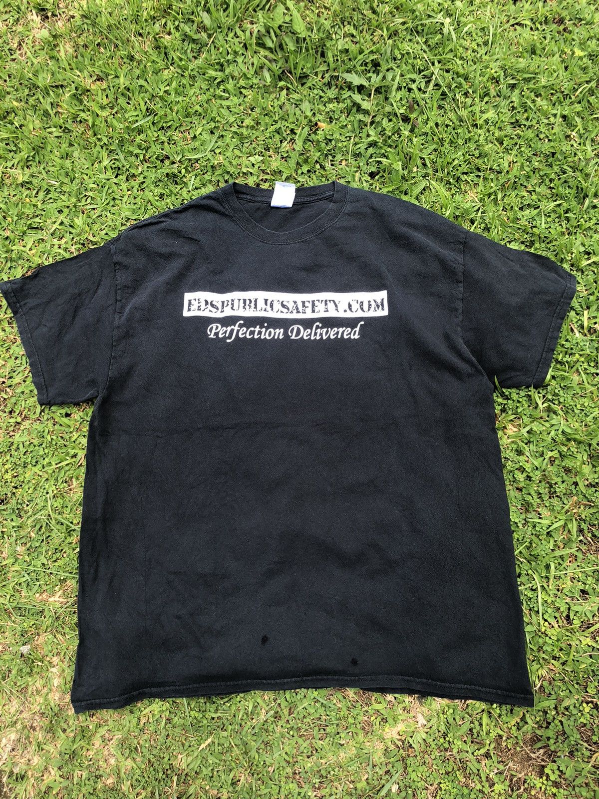 Vintage Vintage Y2K ED’S Public Safety Skull Logo Backhit Tee Size US XL / EU 56 / 4 - 9 Thumbnail
