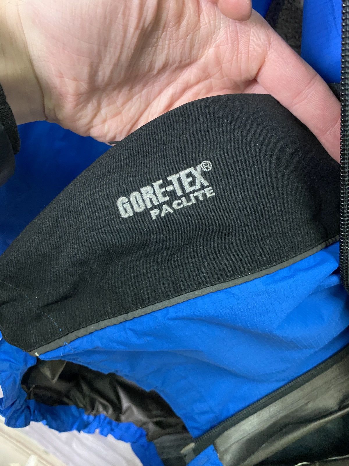 Norrona Vintage gore Tex jacket Norrona Offtrack marmot mammut Size US M / EU 48-50 / 2 - 6 Thumbnail