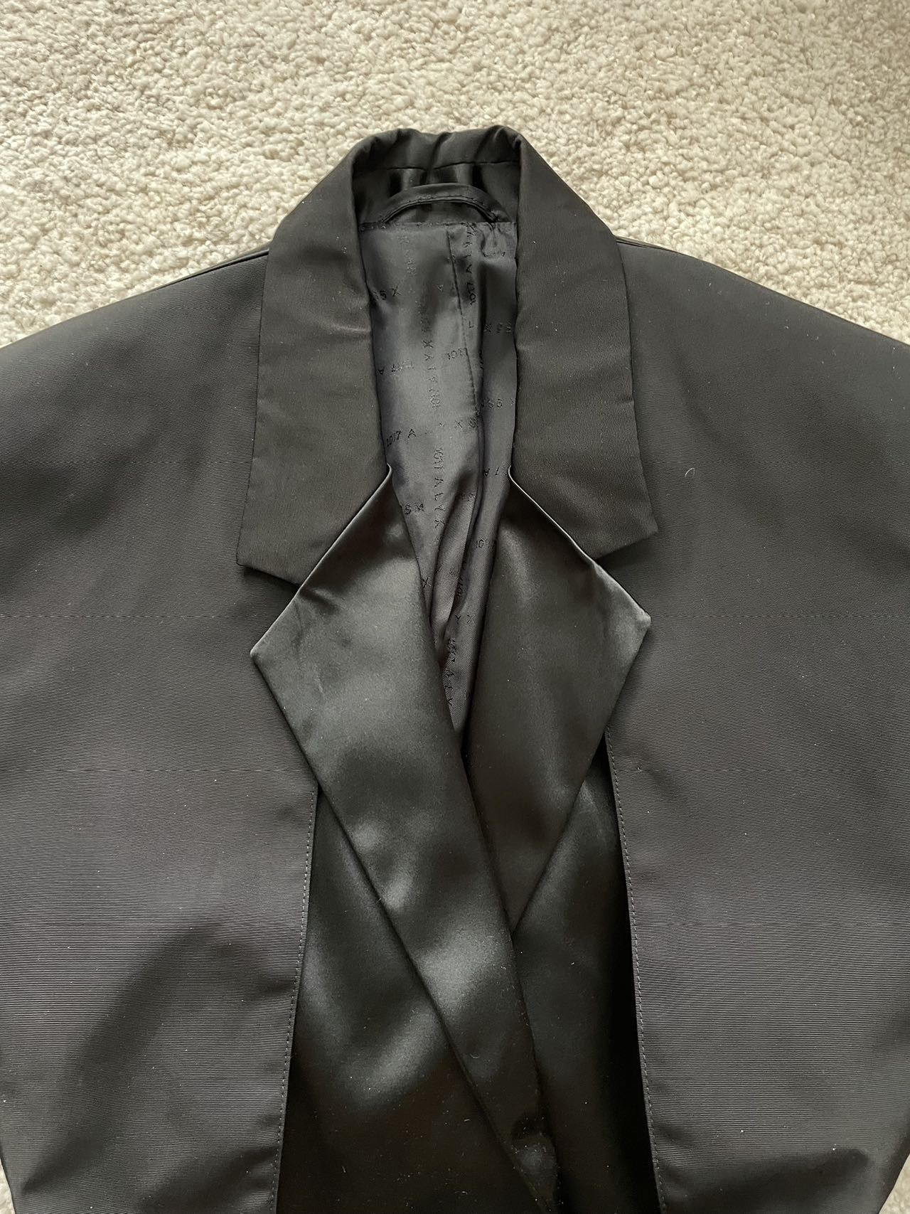 1017 ALYX 9SM 1017 ALYX 9SM Multi-Pocket Blazer Size XS / US 0-2 / IT 36-38 - 7 Thumbnail