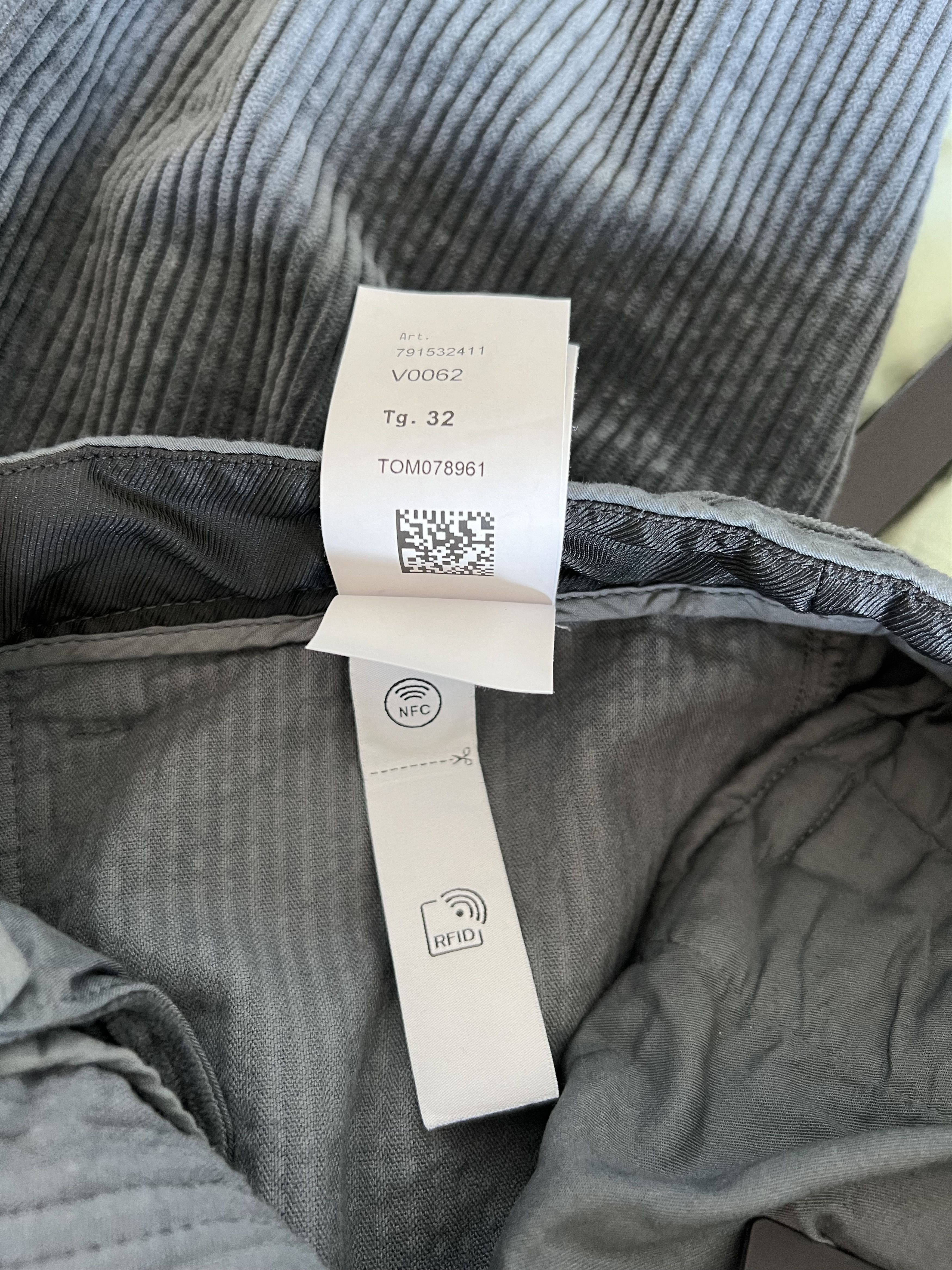 Stone Island Stone Island Corduroy Fatigue Pants in Black Size US 32 / EU 48 - 10 Thumbnail