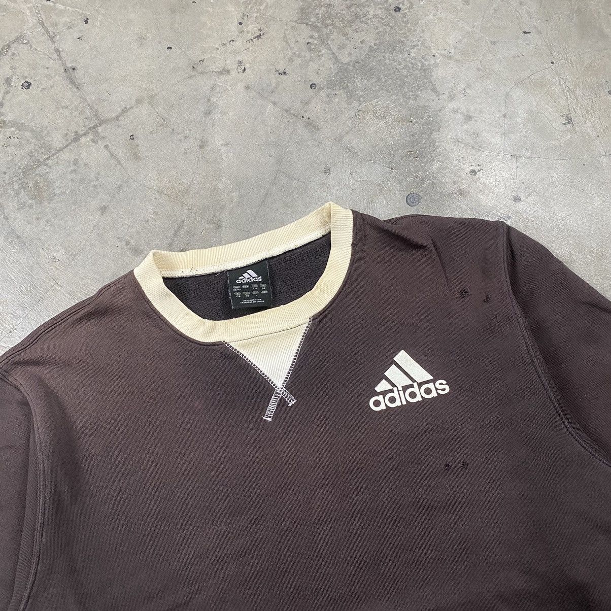 Adidas × Vintage y2k Adidas Travis Distressed Crewneck Size US M / EU 48-50 / 2 - 2 Thumbnail