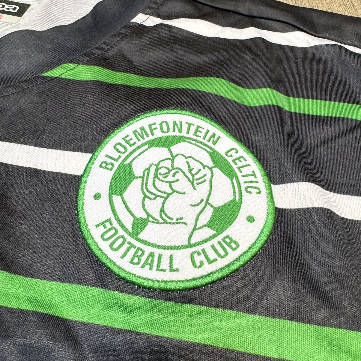 Kappa Bloemfontein Celtic 14/15 away shirt Size US XXL / EU 58 / 5 - 4 Thumbnail