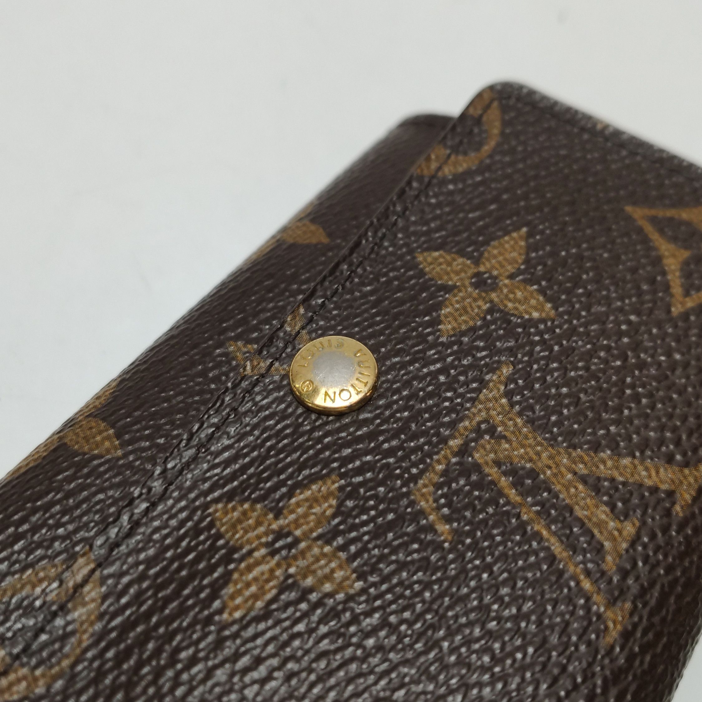 Louis Vuitton Louis Vuitton (LV) Monogram Print Key Bag -y2506 Size ONE SIZE - 4 Thumbnail