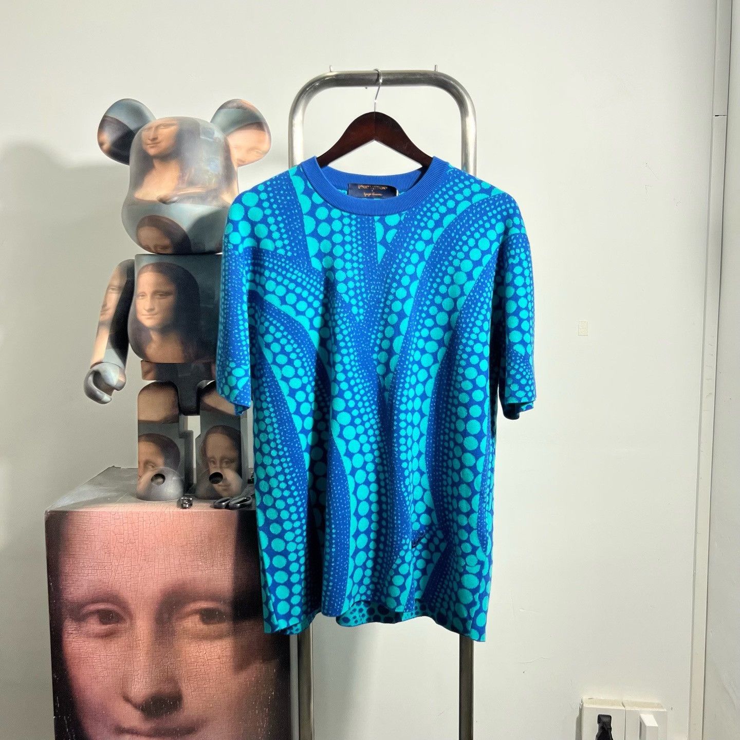 Louis Vuitton Louis Vuitton Knit Sweater l Men Size US L / EU 52-54 / 3 - 1 Thumbnail