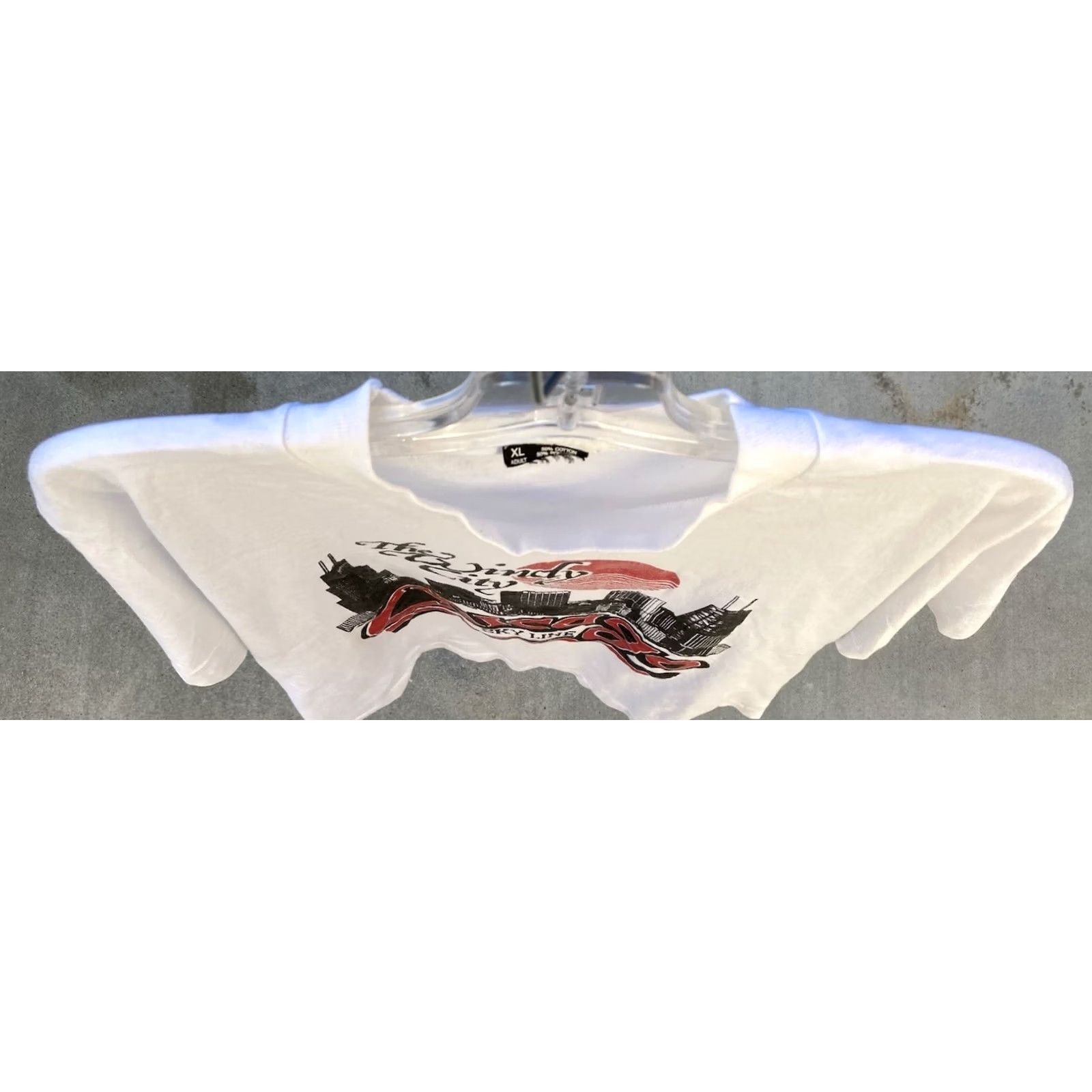 Vintage VINTAGE Chicago Windy City Skyline T-Shirt Made In USA 90s XL White Cotton Blend 50/50 Short Sleeve Crew Neck Men Mens 90s City Graphic Print Shirt Size US XL / EU 56 / 4 - 5 Thumbnail