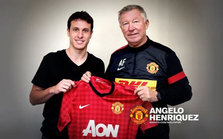 Nike manchester united 12/13 home shirt #21 Henrique Size US M / EU 48-50 / 2 - 9 Thumbnail