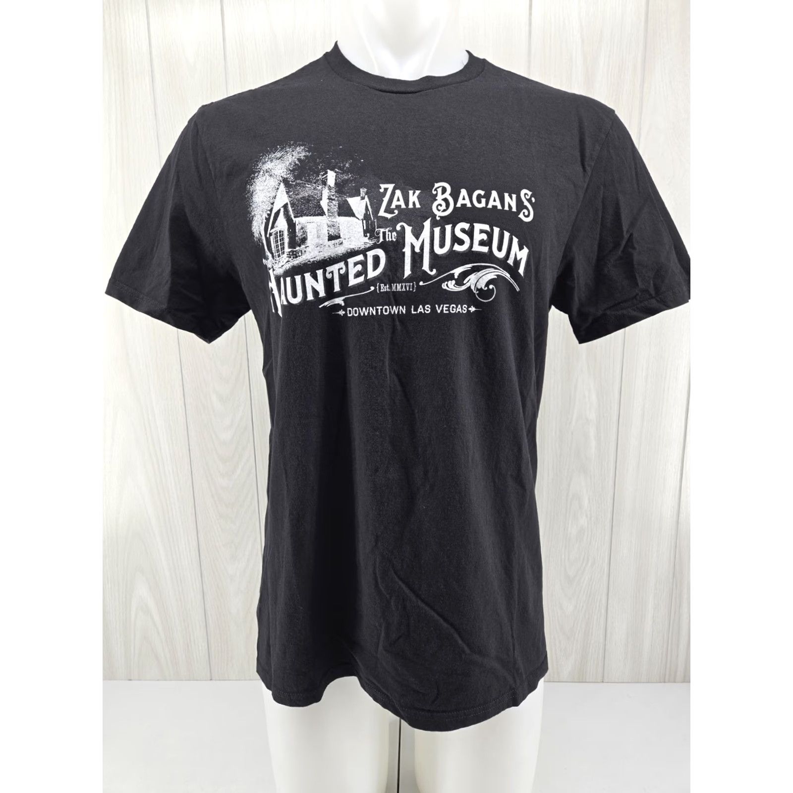Vintage Zak Bagans Haunted Museum Las Vegas Black Large T-shirt Ghost Adventures Men XL Size US L / EU 52-54 / 3 - 2 Thumbnail