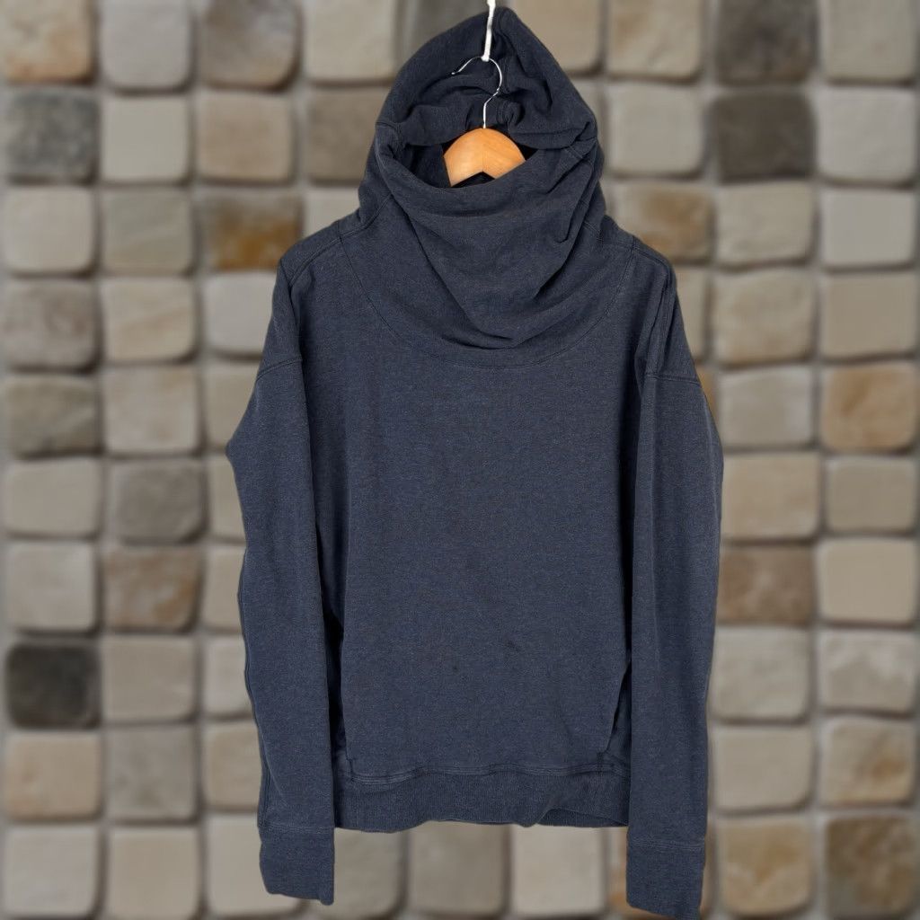 Lululemon VINTAGE Lululemon Stress Less Hoodie Funnel Neck Dark Navy 6 Womens Hoodie Pullover Hooded Pockets Slim Size M / US 6-8 / IT 42-44 - 1 Thumbnail