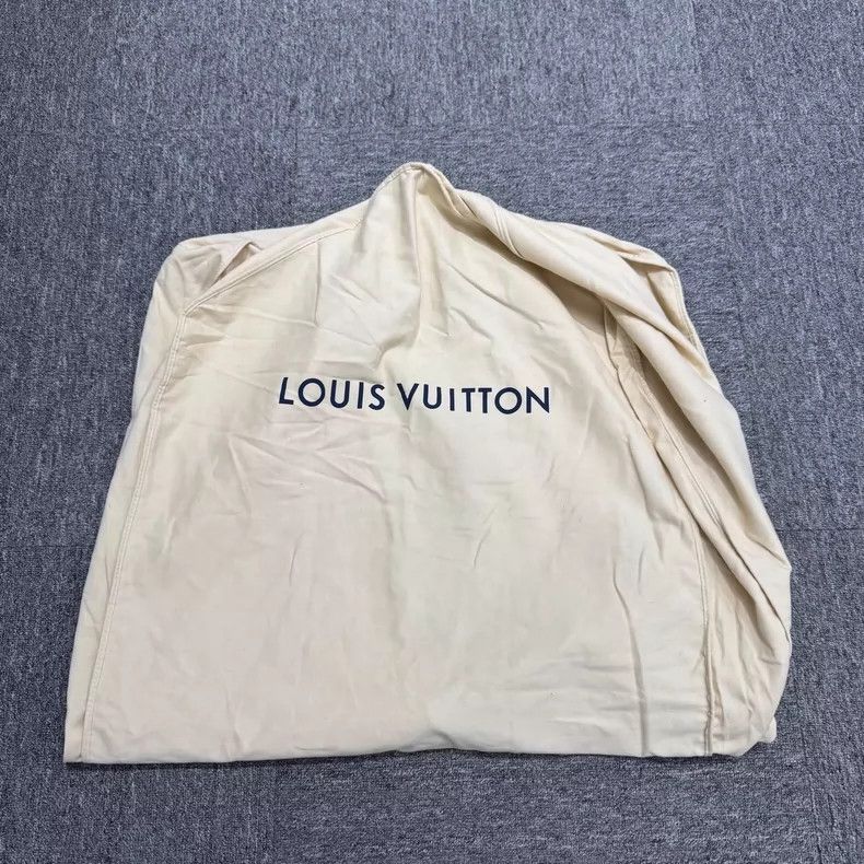 Louis Vuitton Louis Vuitton Rhinestone print full print denim jacket Next Size US XL / EU 56 / 4 - 6 Thumbnail