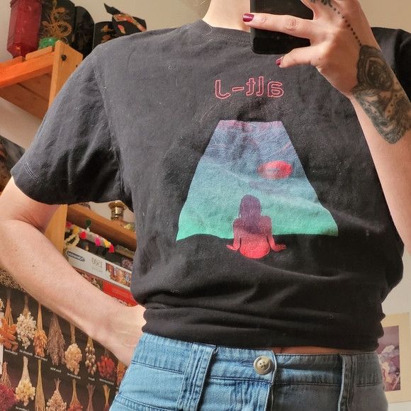 Band Tees Alt J band tees 2018 tour tshirt- size small Size US S / EU 44-46 / 1 - 6 Thumbnail
