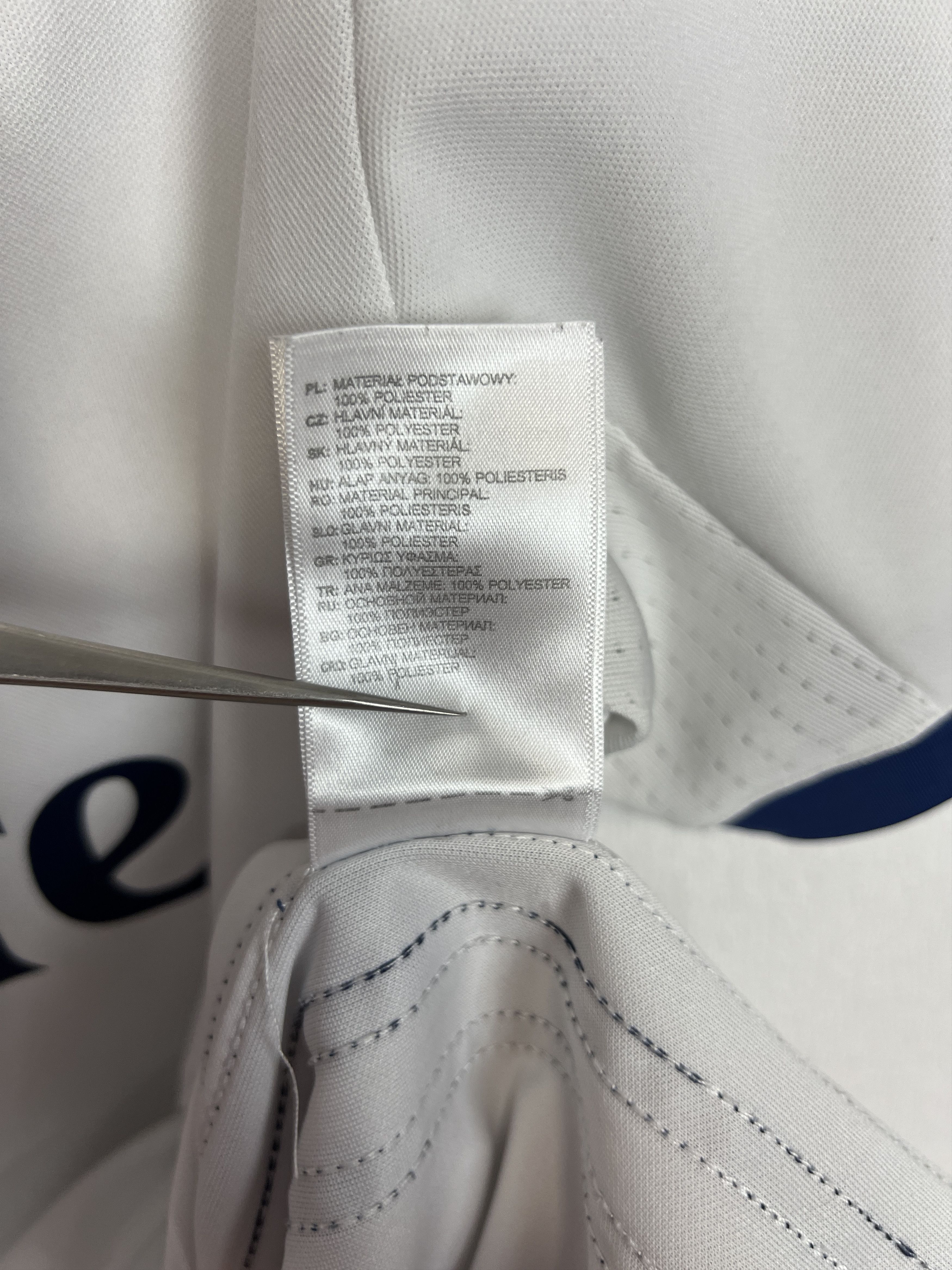 Adidas Real Madrid football shirt 2016 Soccer Adidas Tee Hype Size US M / EU 48-50 / 2 - 15 Thumbnail
