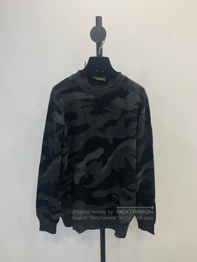 Valentino Valentino Women's crew neck sweater Size S / US 4 / IT 40 - 1 Thumbnail