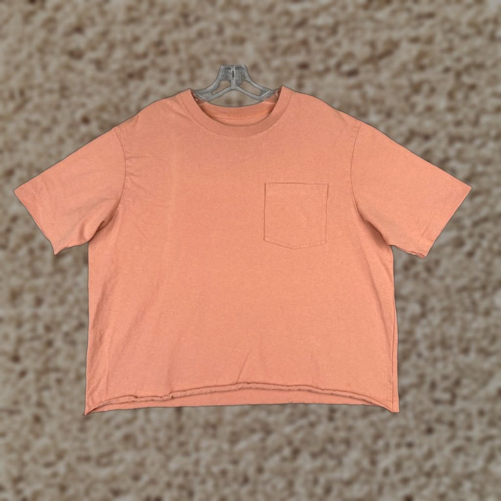 Patagonia Patagonia Shirt Adult Large Orange Short Sleeve Crew Neck Pocket Distressed Size US L / EU 52-54 / 3 - 1 Thumbnail