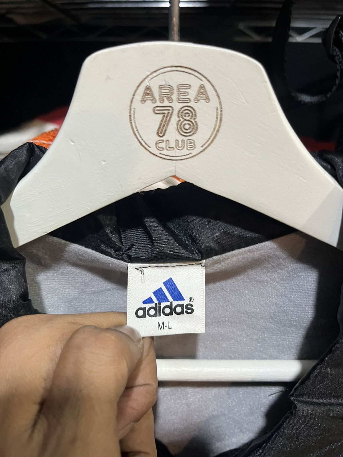 Adidas Adidas Windbreaker Button Up Jacket Big Logo 90s Size US L / EU 52-54 / 3 - 5 Thumbnail