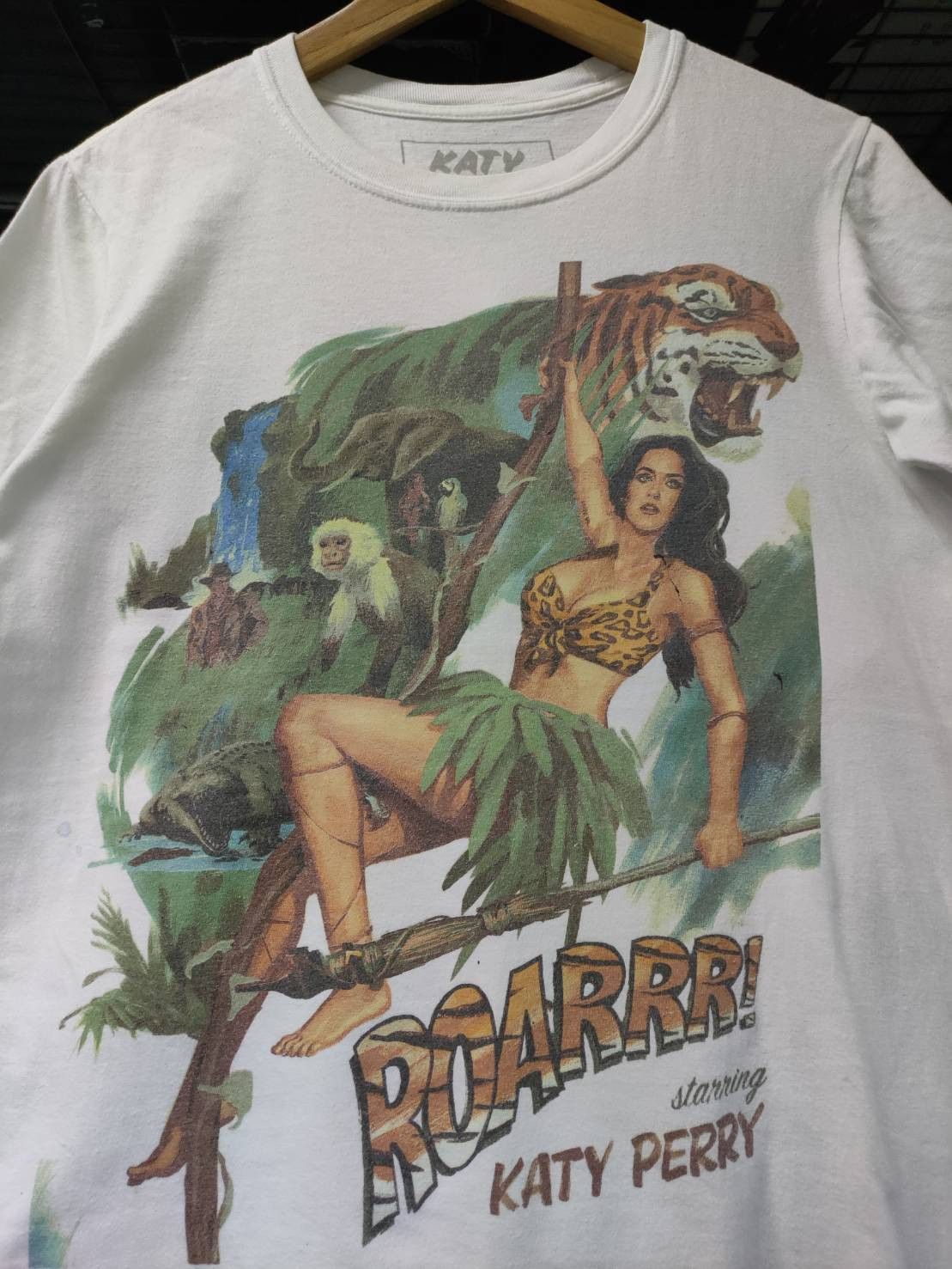 Band Tees Katy Perry " Roar Like Thunder " Single Promo T-Shirt Size US S / EU 44-46 / 1 - 1 Thumbnail