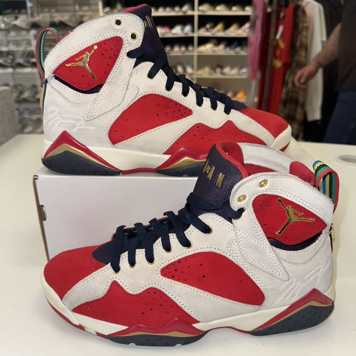Jordan Brand Size 9 - Jordan 7 Retro x Trophy Room New Sheriff In Town Size US 9 / EU 42 - 1 Thumbnail