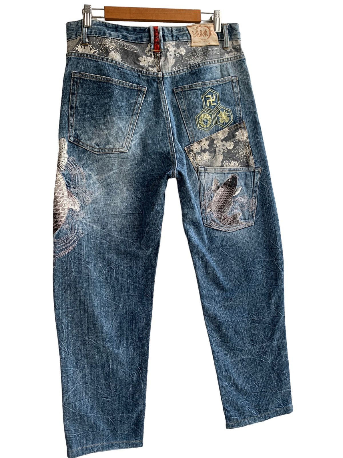 Japanese Brand Vintage Japanese Brand Karakuri Embroidery Fish Koi Jeans Size US 34 / EU 50 - 5 Thumbnail