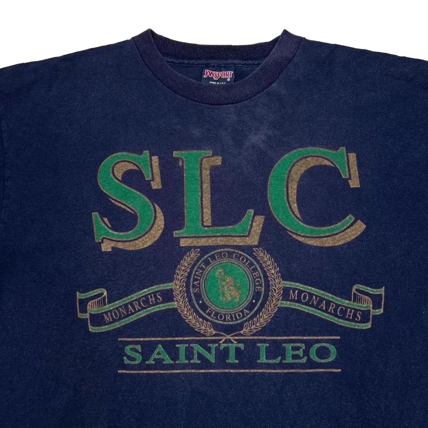 Jansport VINTAGE Jansport Saint Leo College “Monarchs” Souvenir Navy Blue T-Shirt Large Size US L / EU 52-54 / 3 - 5 Thumbnail