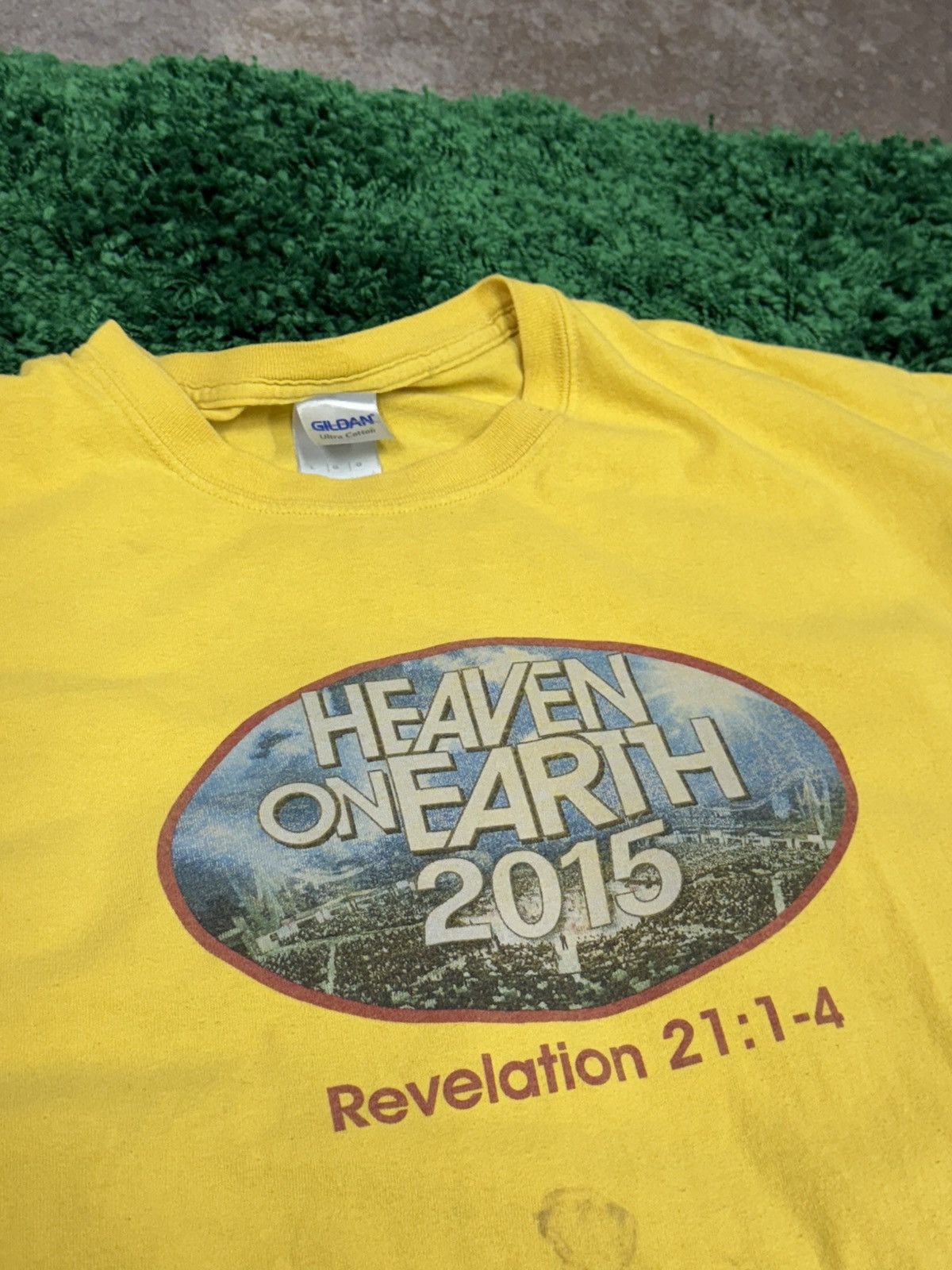 Vintage Vintage Heaven on Earth Oval Logo Dooms Day Distressed Tee Size US L / EU 52-54 / 3 - 1 Thumbnail