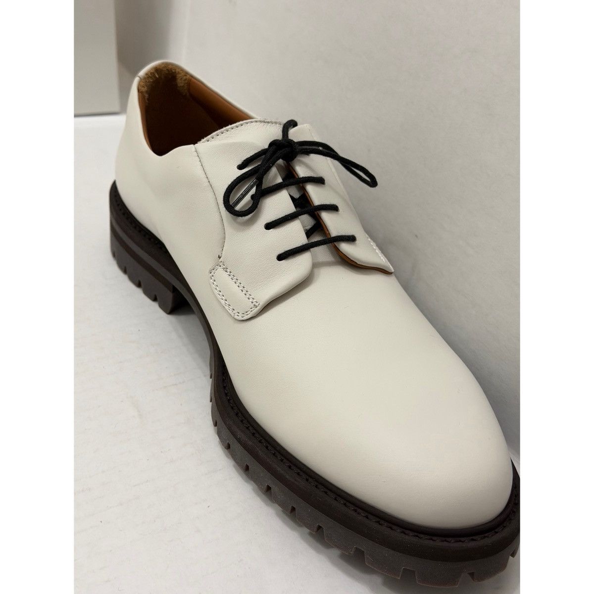 Common Projects COMMON PROJECTS WHITE DERBY SHOES Size US 9 / EU 42 - 10 Thumbnail
