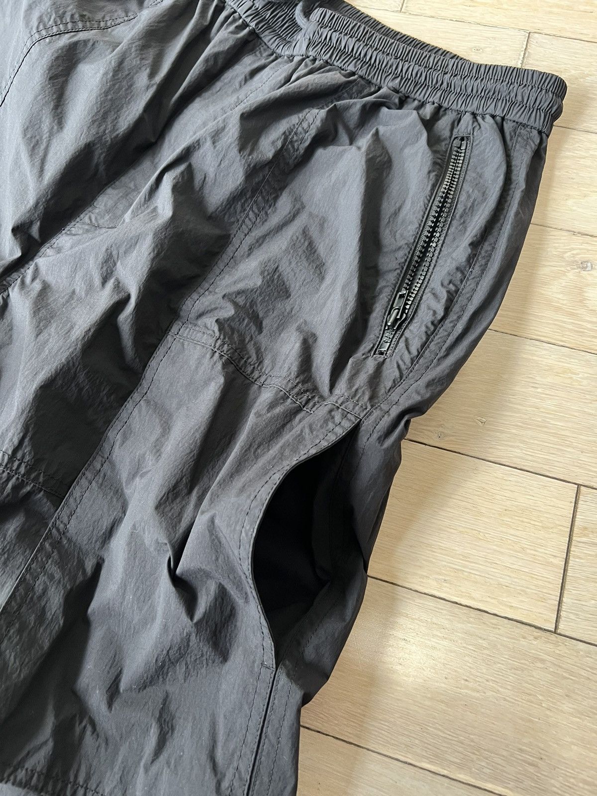 Juun.J Junn.J nylon track pants Size US 33 - 3 Thumbnail