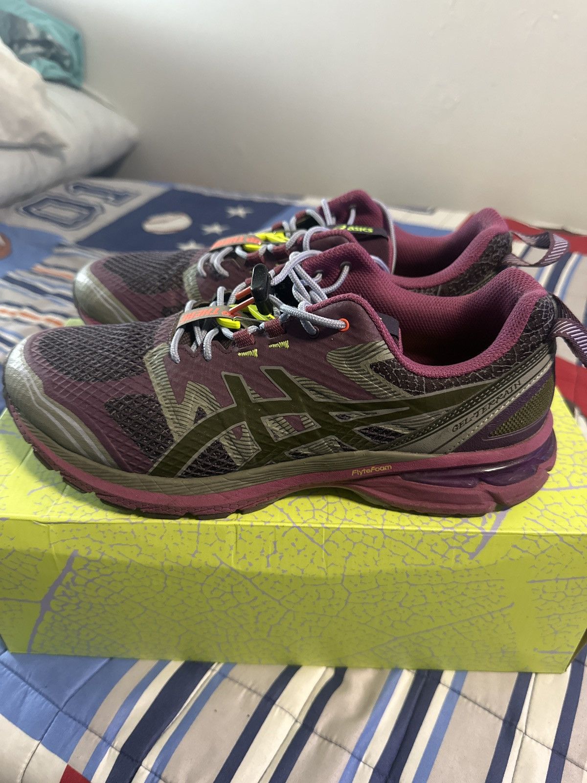 Asics Asics x Up There Gel-Terrain Size US 11 / EU 44 - 2 Thumbnail