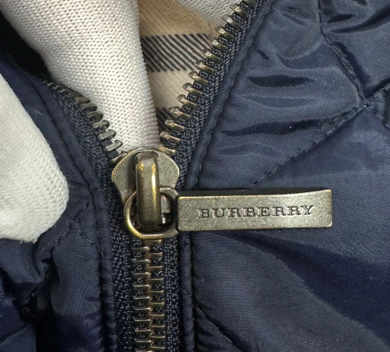 Burberry Burberry Vintage Quilted Jacket Check Women size DE40 Size M / US 6-8 / IT 42-44 - 16 Thumbnail