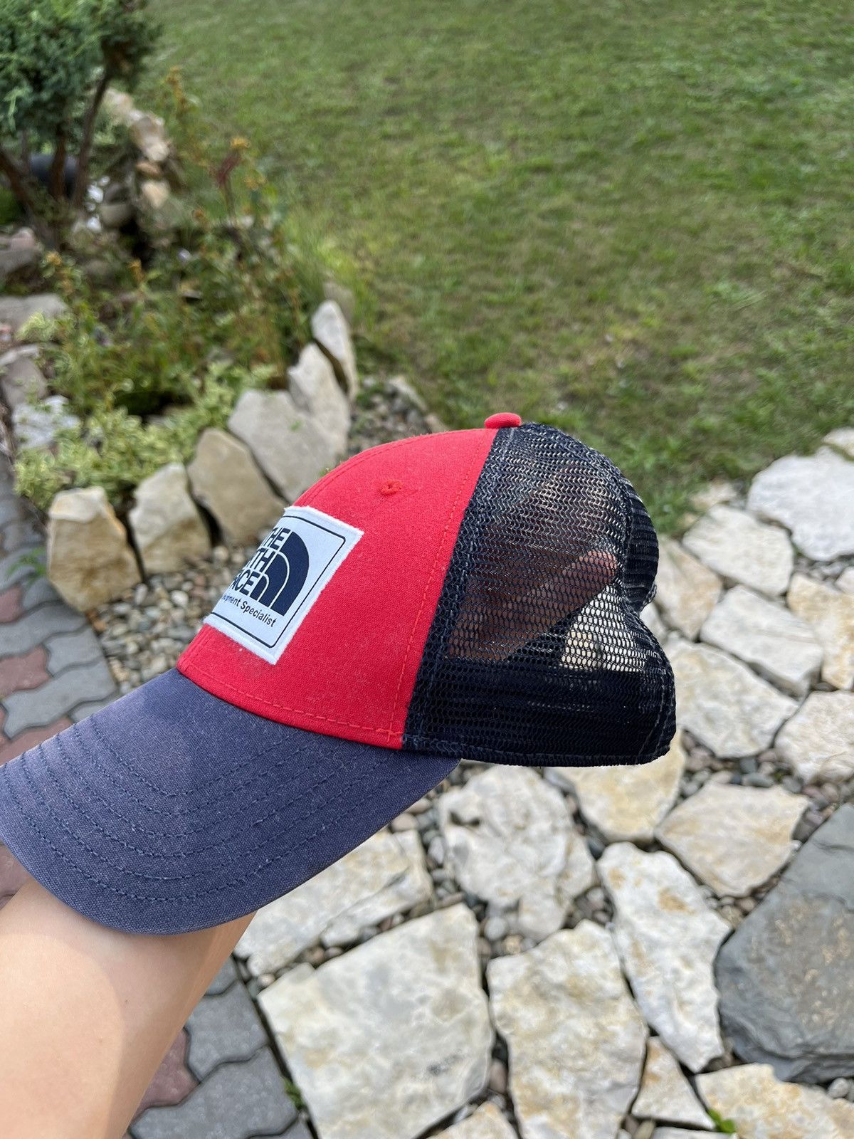 The North Face The North Face mudder trucker hat cap y2k outdoor faded mesh Size ONE SIZE - 3 Thumbnail