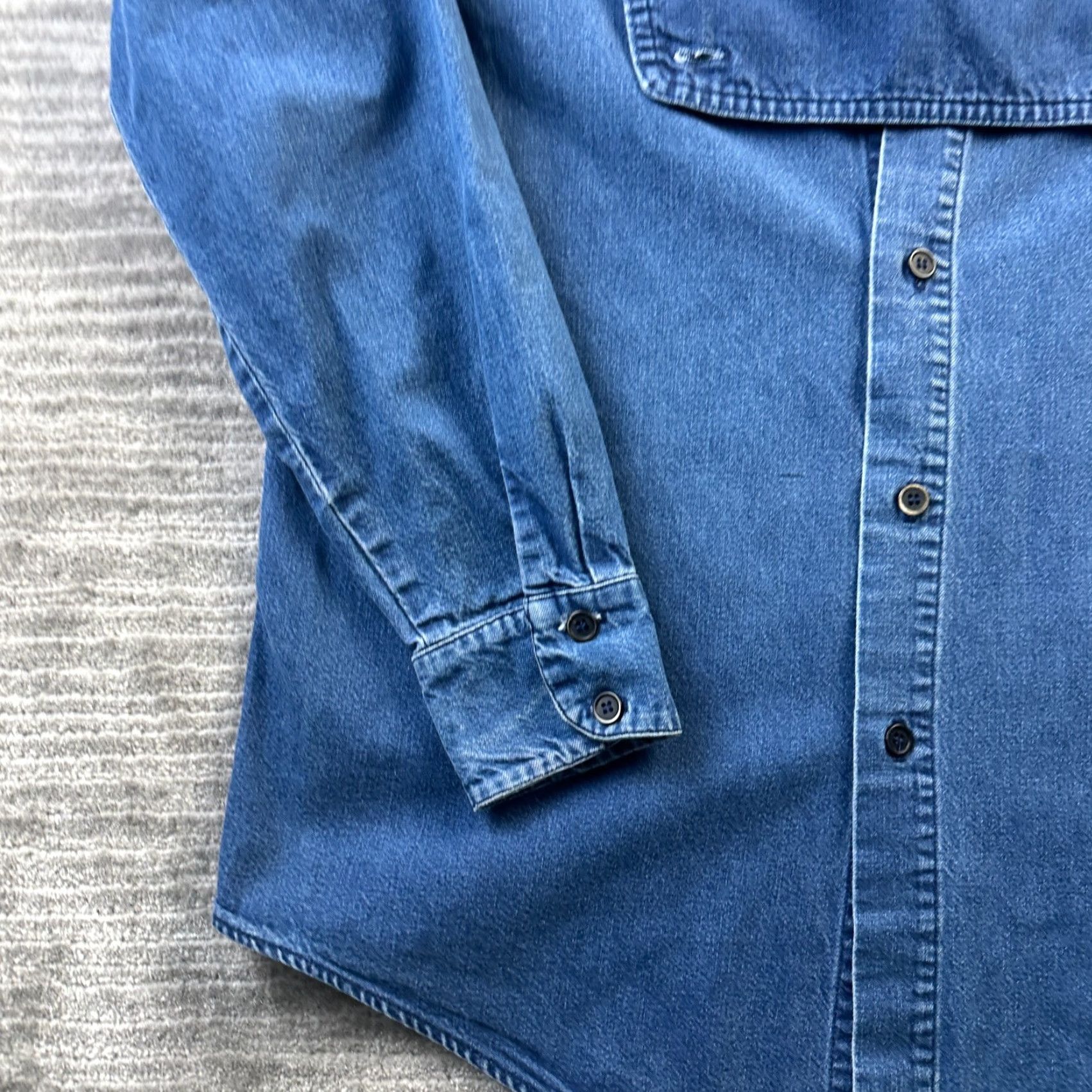 Denime VINTAGE US Cavalry Shirt Mens Small Blue Denim Button Up Military USA Made Size US S / EU 44-46 / 1 - 5 Thumbnail