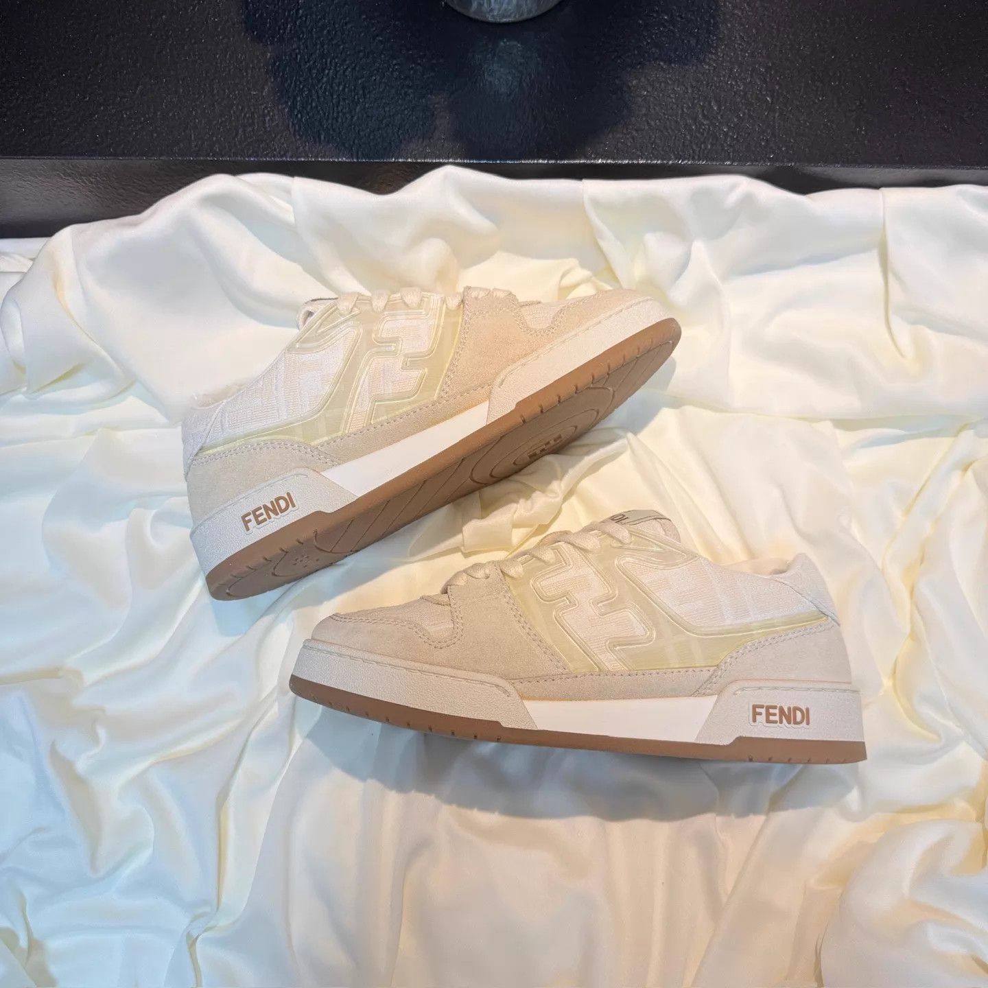 Fendi Fendi Off-White F Print Match Sneaker 36 99New nh3052 Size US 5.5 / IT 35.5 - 5 Thumbnail