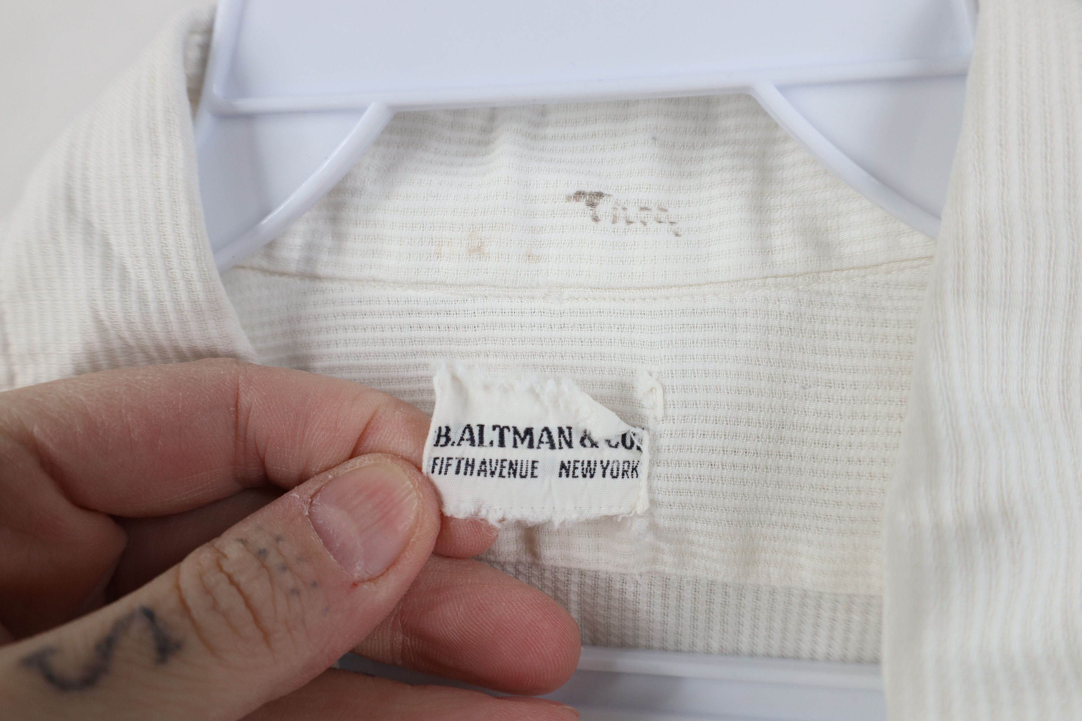 Vintage Vintage 50s Pearl Sheer Thermal Knit Button Shirt White USA Size US M / EU 48-50 / 2 - 4 Thumbnail