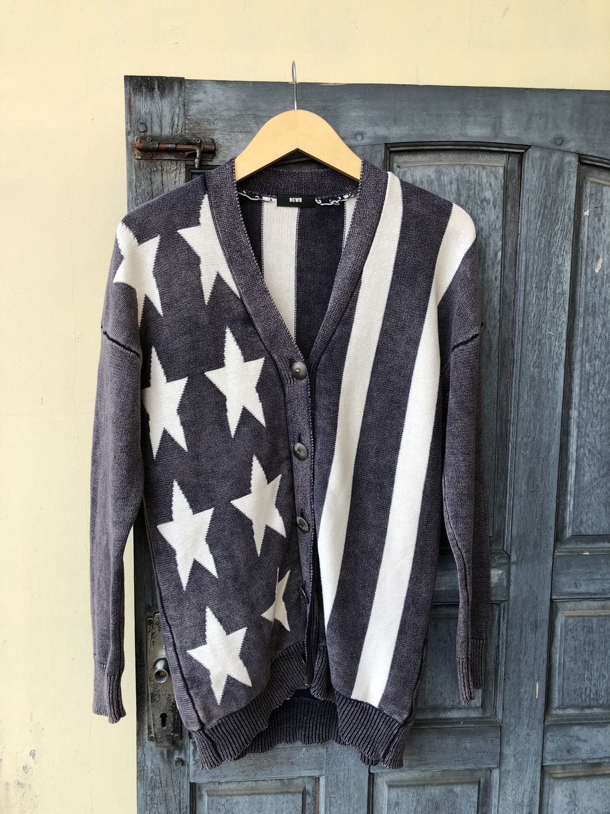 Japanese Brand Rodeo Crowns Japanese Free Size Knit Cardigan Stars Stripes Size US M / EU 48-50 / 2 - 1 Thumbnail