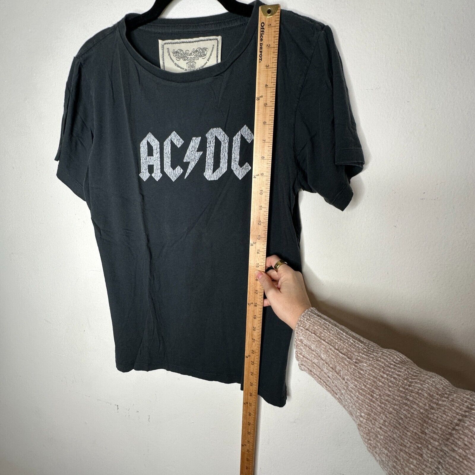 Other Buddhist Punk Black AC/DC Gray Graphic Short Sleeve Tee L Size L / US 10 / IT 46 - 13 Thumbnail